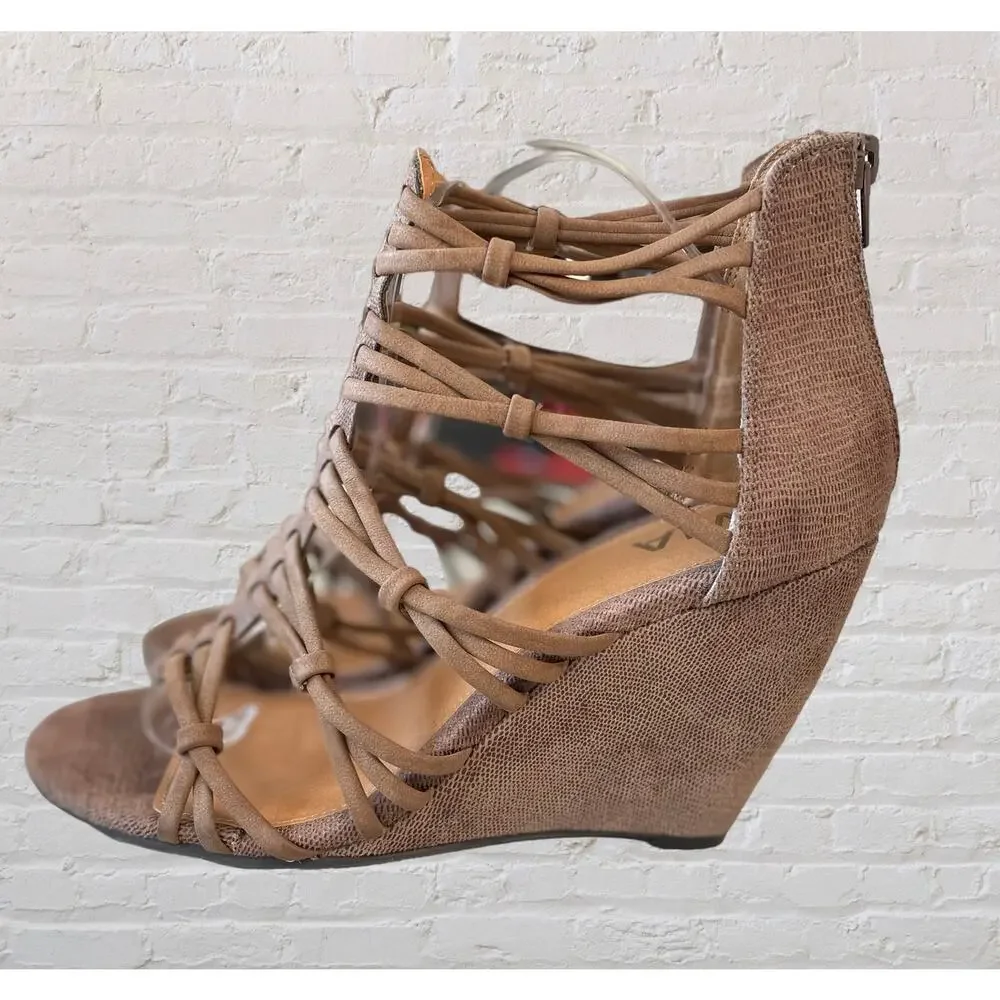 Mia Rich Brown‎ Sexy Strappy Wedge Heels, Zipper, Women's size 10, NWOT